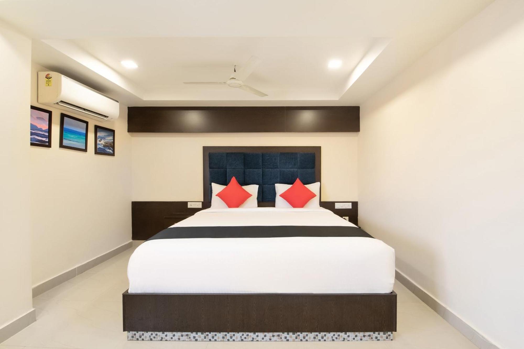 Capital O Seatree Hotel Raspari Palao